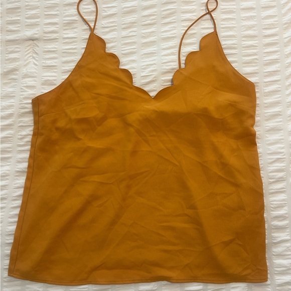 TopShop Scalloped Edge Mustard Top - Picture 1 of 2